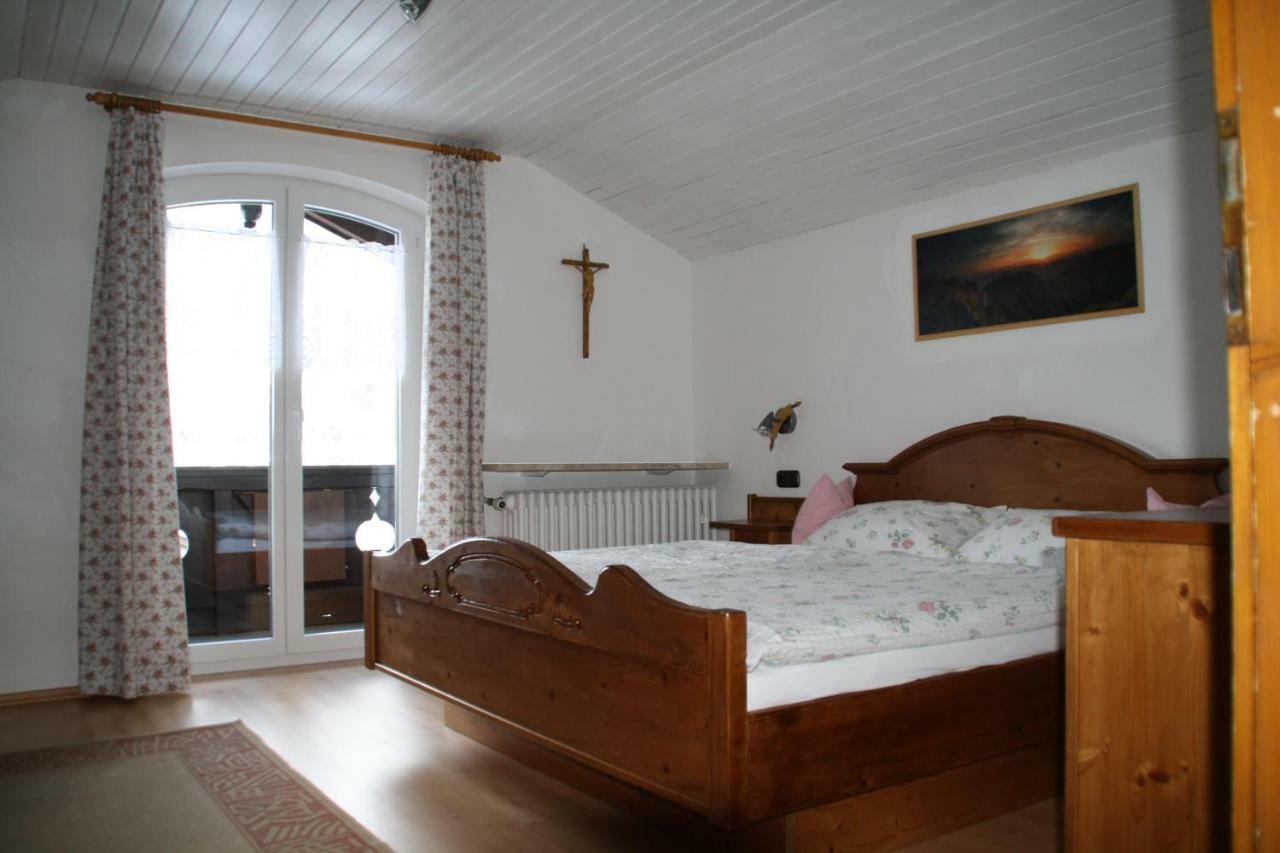 Hôtel Gastehaus Sophia à Mittenwald Extérieur photo